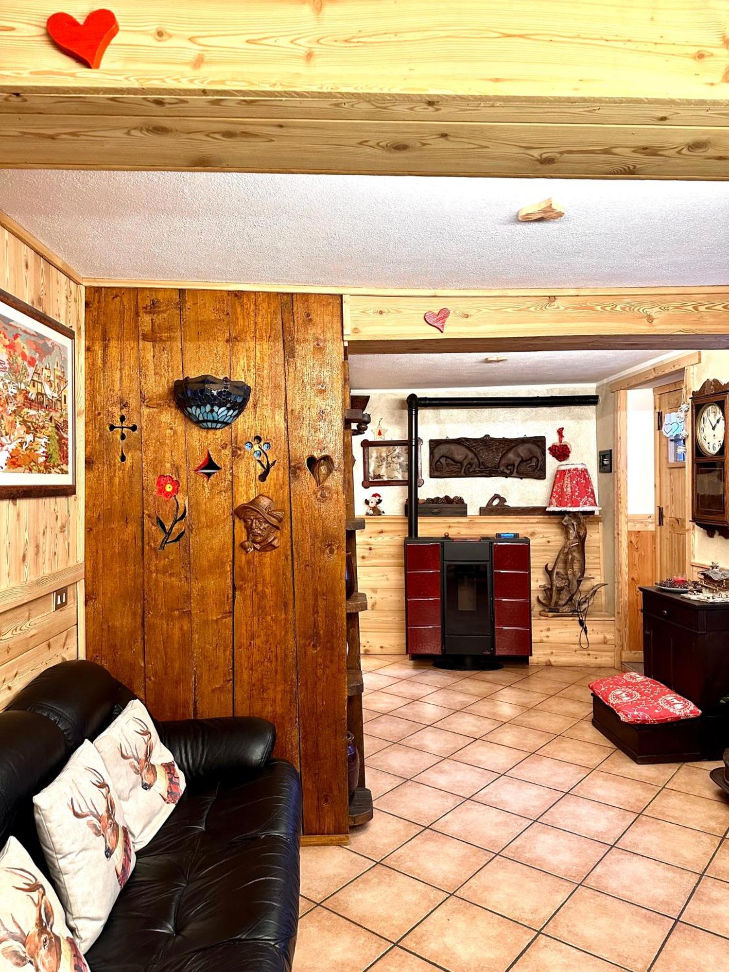 Le Grenier De Olga E Mario Appartement Pré-Saint-Didier Buitenkant foto